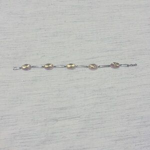 Two toned bracelet. 7 inches